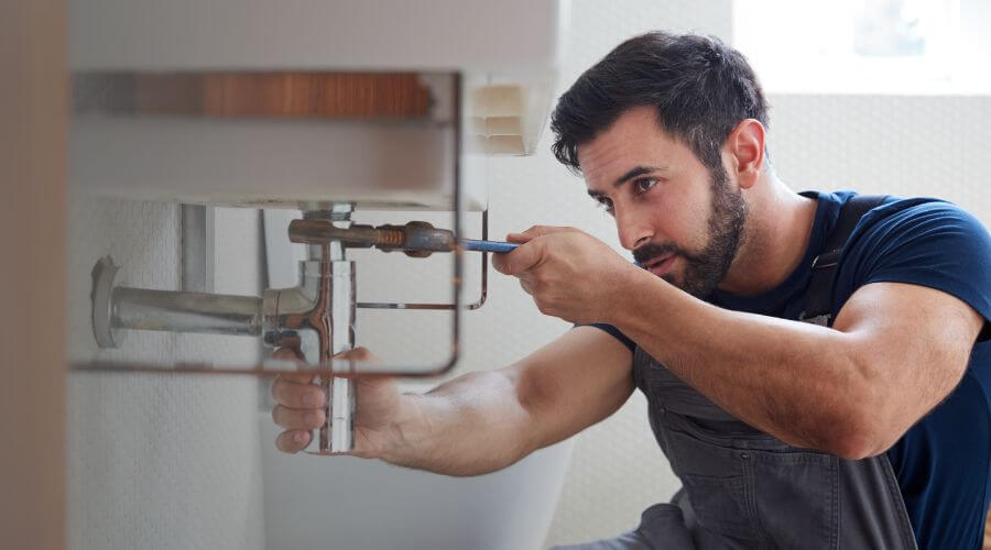 Professional sink repair services in Dracut, MA